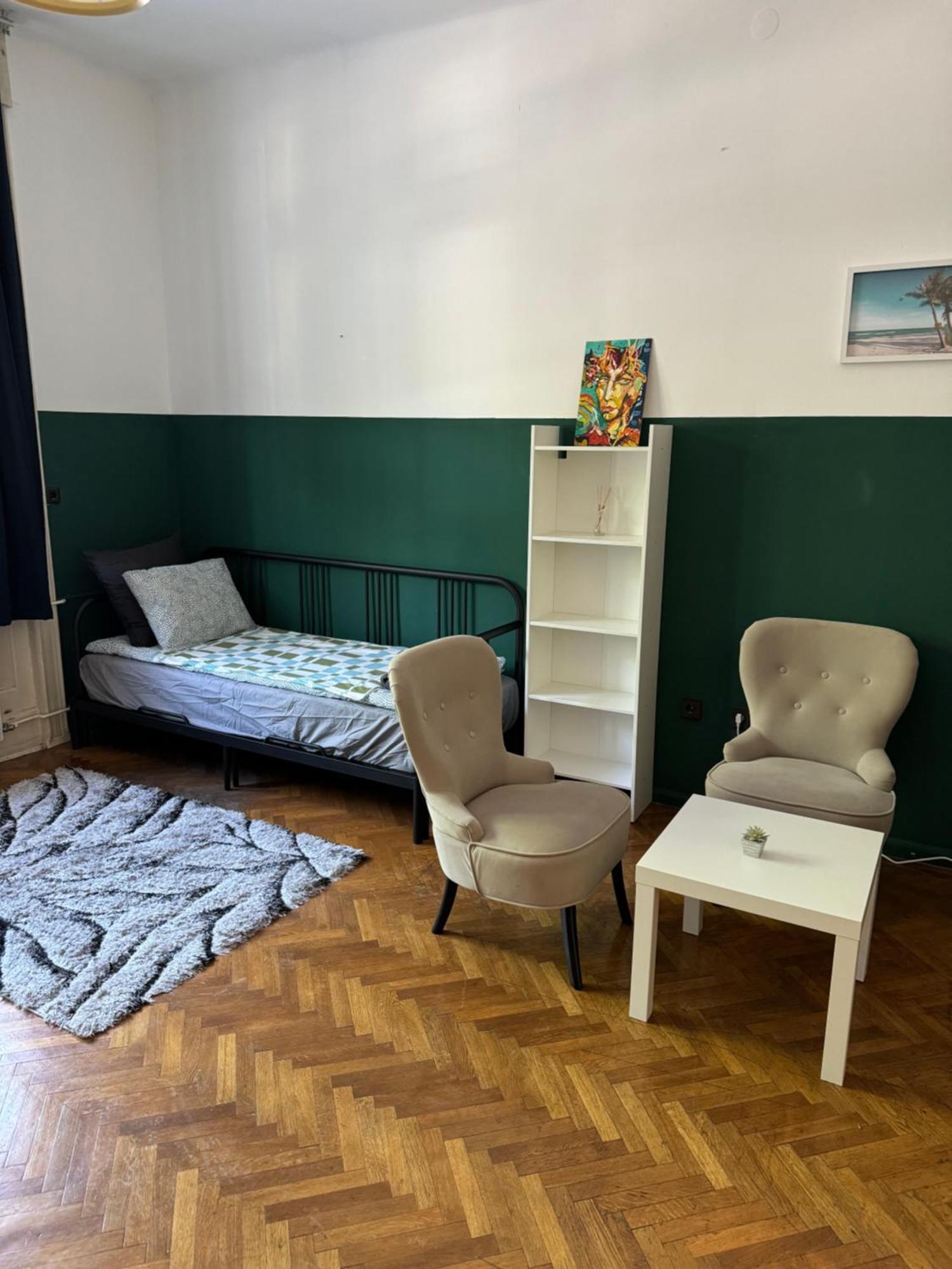 Apartment Lanchid Castle Side Blue Budapest